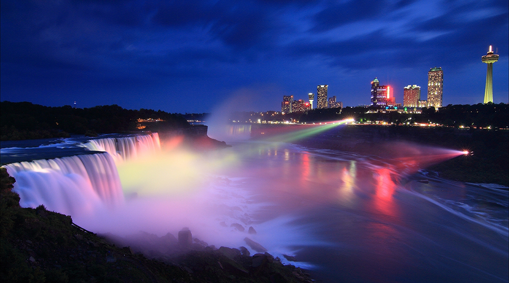 https://d3r8gwkgo0io6y.cloudfront.net/upload/skylon tower.jpg